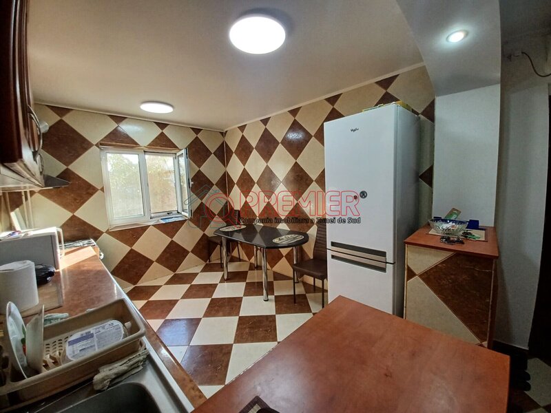 Aparatorii Patriei, str. Ion Iriceanu, patinoar, apartament 3 camere